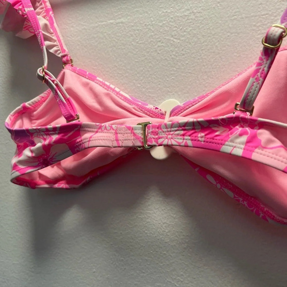 No Boundaries Ruffle Strap Floral Bandeau Swim Top - Picture 6 of 7